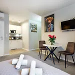 Boho And Forest By Tyzenhauz Appartement *